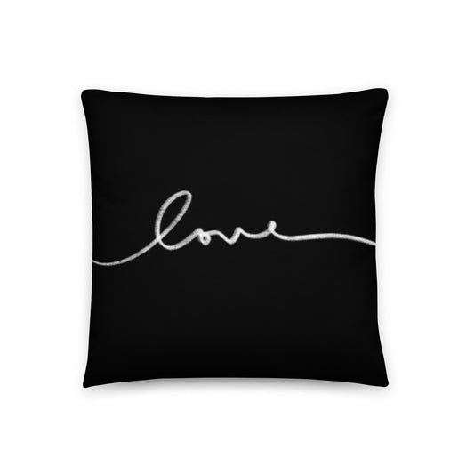 "love" Basic Pillow